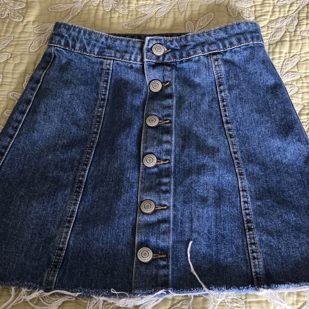 Women's Aero By Aeropostale Denim Button-Front Mini Skirt Size 000